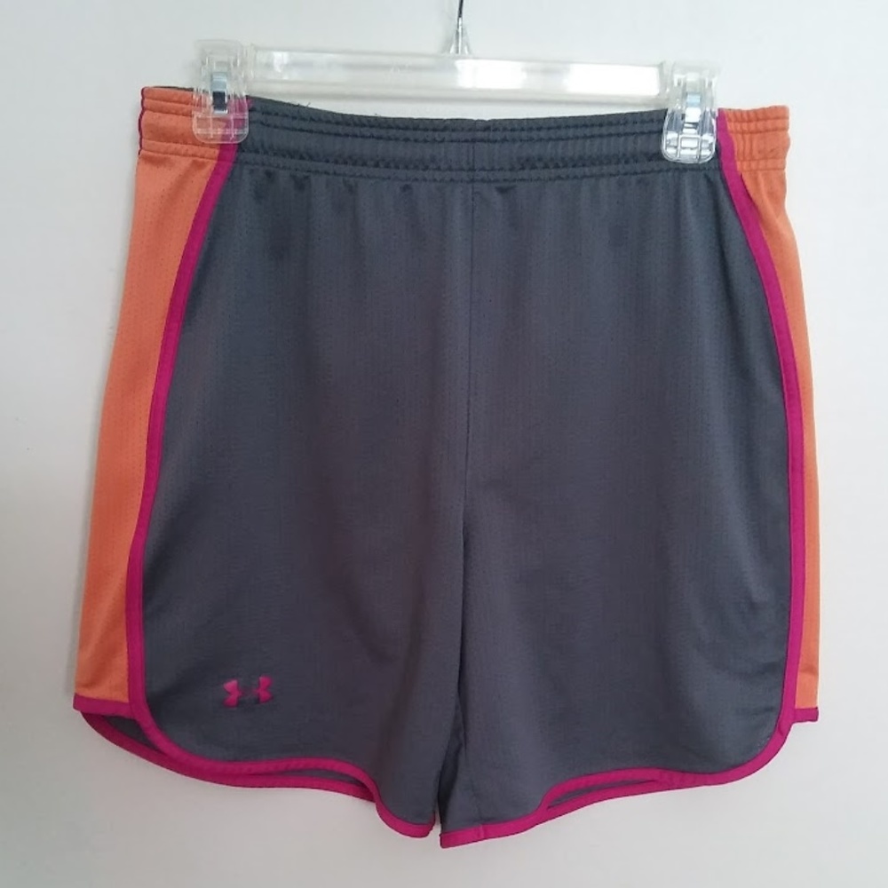 [Under Armour] Heat Gear Loose Shorts (Size S)